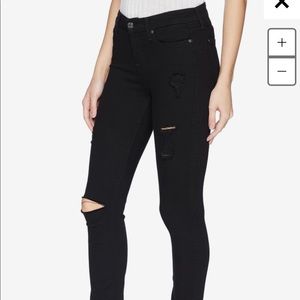 Seven For All Mankind Ankle Gwenevere black ripped jeans (size 26)